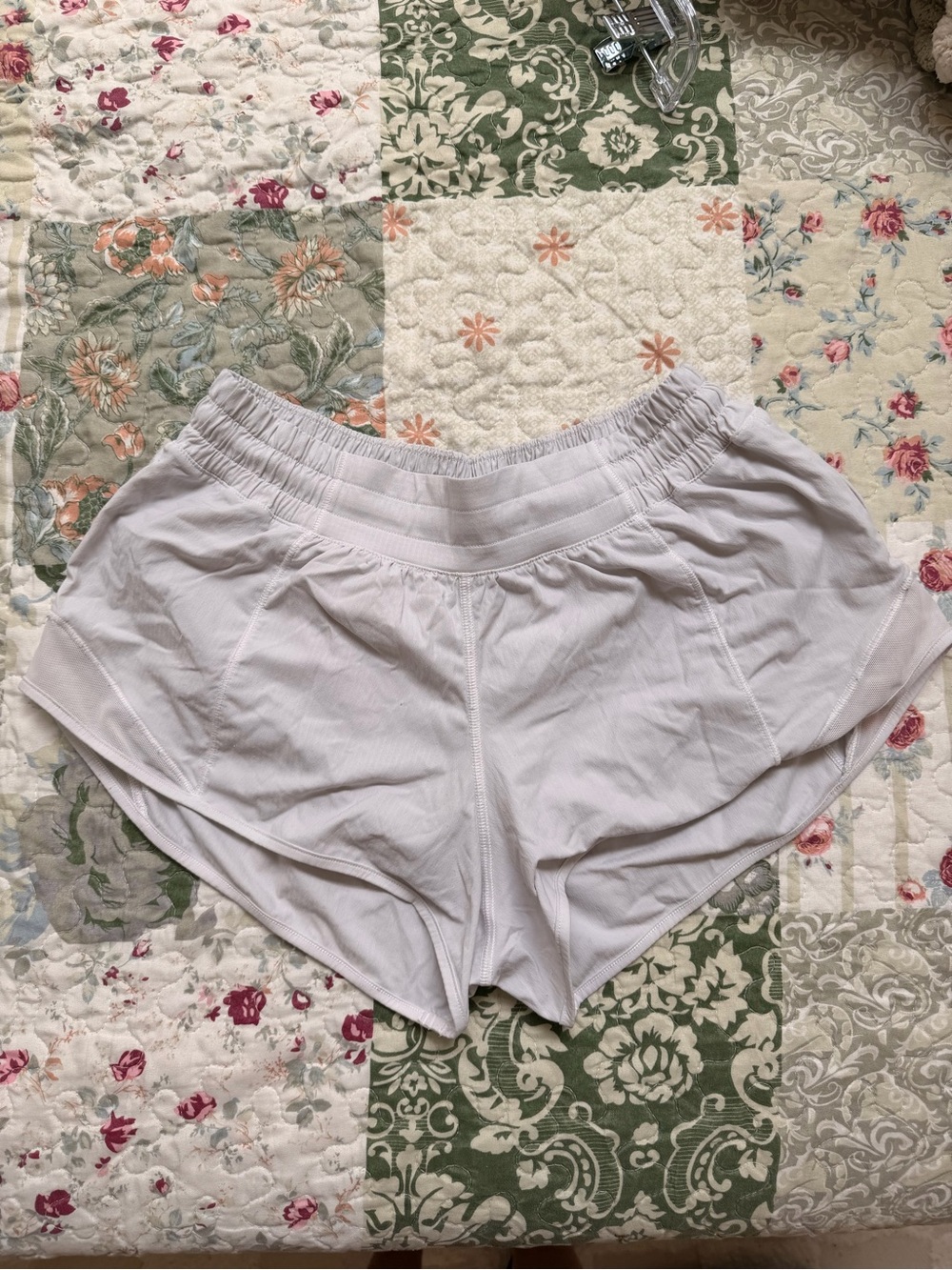 Lululemon hotty hot shorts 2.5” inseam